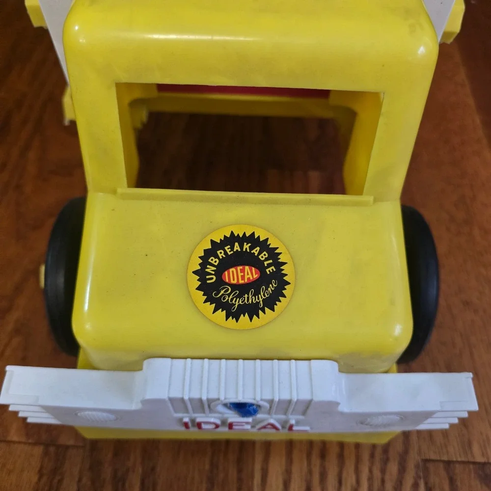 Vintage Ideal Fix-It Carry-All Truck‎ Yellow Red Polyethylene Toy 1950s 1960s